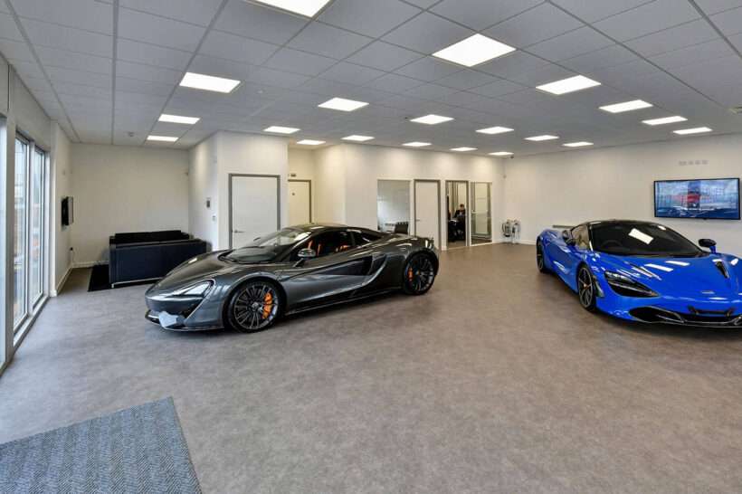Neptune-Flexolution-Showroom-McLaren-Hatfield-temporärer Showroom