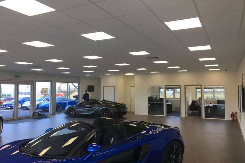 Neptune-Flexolution-Showroom-McLaren-Hatfield-temporärer Showroom