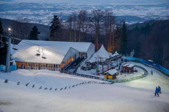 Neptunus-Aluhal-Snow-queen-trophy-Zagreb-winter-event-structure