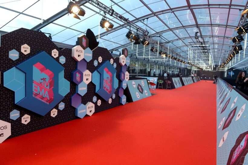 Neptunus-Aluhal-MTV-Awards-Rotterdam-Zelt-Preisverleihung