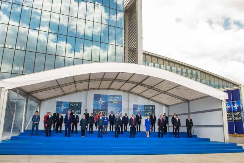 Neptun-Alure-Globe-NATO-Gipfel-Brüssel-Kongress