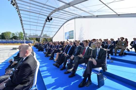Neptunus Alure Globe NATO-Gipfel Konferenzstruktur in Brüssel