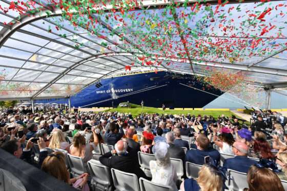 Neptunus-Alure-Globe-SAGA-Spirit-of-Discovery-Dover-Produkteinfuhrung-Eventzelt