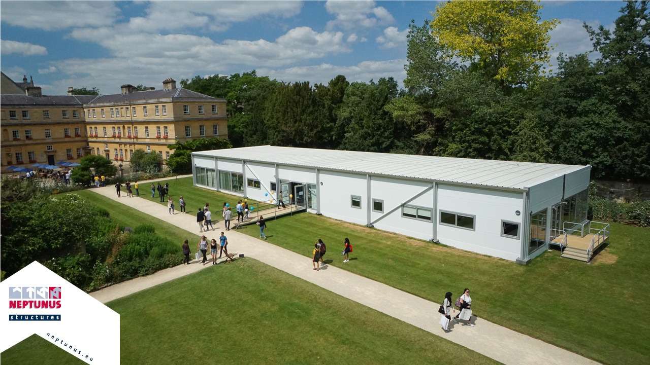 Neptunus Flexolution Temporäre Gebäude mit doppeltem Zweck Trinity College Oxford