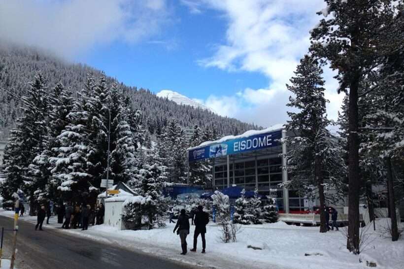 Neptunus Evolution Eventgebäude Spengler Cup Eisdome Davos